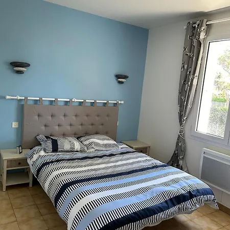 Maison Bord De Holiday home *
